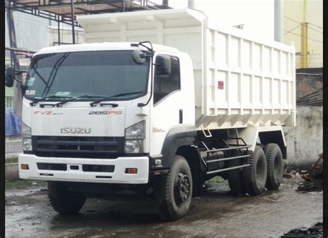 Harga Dump Truck Isuzu Elf Baru Pecinta Dunia Otomotif