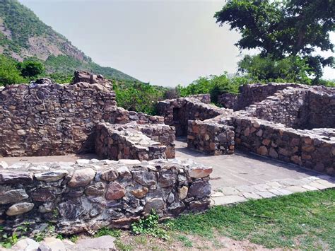 Bhangarh Fort Shop Ruins India Travel Forum