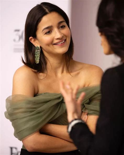 Pin By Tasmia Taranum On Alia Bhatt In 2024 Beautiful Smile Women