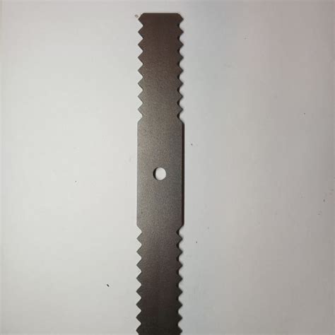 Нож 200мм(зубчатый) универсальный к зернодробилке (Фермер, Бизон, Хрюша ...