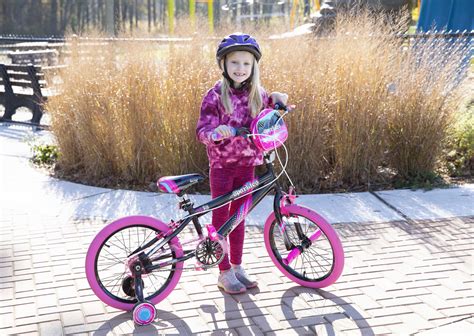 Kent Bicycles 18 Inch Girls Sparkles Bicycle Black And Pink