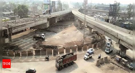 Poor Condition Of Roads Hc Demands Status Report From Nhai