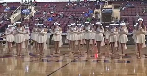 High school dance team wows crowd when lights go out mid-song, sees ...