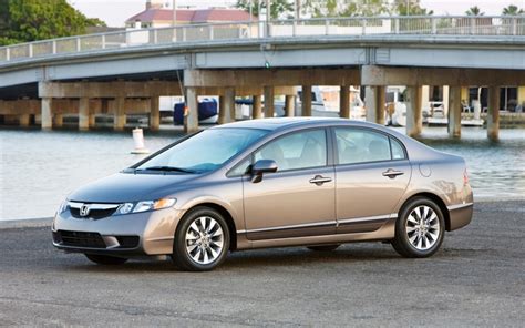 2011 Honda Civic Specifications Fuel Economy Features Warranty Recalls Safety Ratings