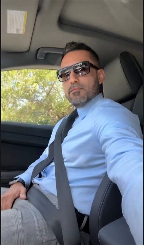 Pin By Gaby Germanotta Sukino On Guardado R Pido Men In Tight Pants Hot Men Bulge Perfect