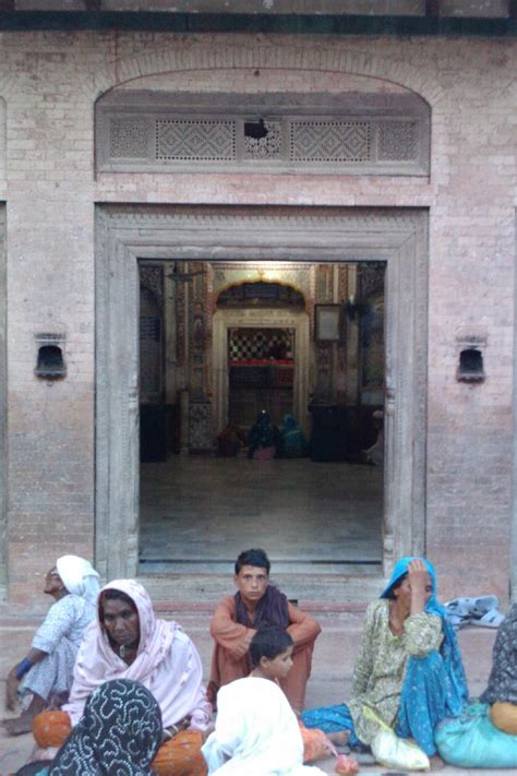 Photo Mithan Kot Hazrat Khawaja Ghulam Farid Shrine 2011 By