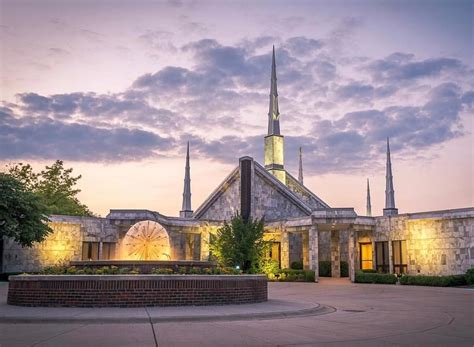 Chicago Illinois PC: @nirvdave #lds #mormon #ldstemple #ldstempleaday # ...