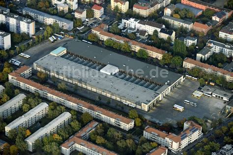 Luftaufnahme Berlin Nahverkehrs und Bus Depot der Städtischen