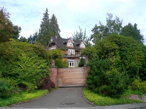 Desde Arriba! » A Look at Kurt Cobain’s House Years After His Suicide