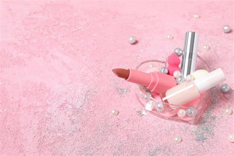 Page 23 Pink Cosmetic Images Free Download On Freepik