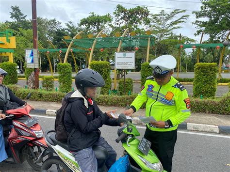 Operasi Keselamatan Jaring Pelanggar Kasat Lantas Pelanggar