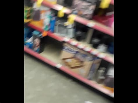 Thick Latina Bending Over XVIDEOS