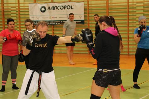 Egzamin na stopnie Uczniowskie w Kickboxingu Pomorska Szkoła Walki