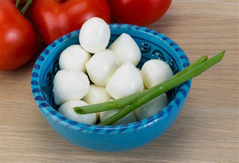 Mozzarella cheese balls 12284373 Stock Photo at Vecteezy