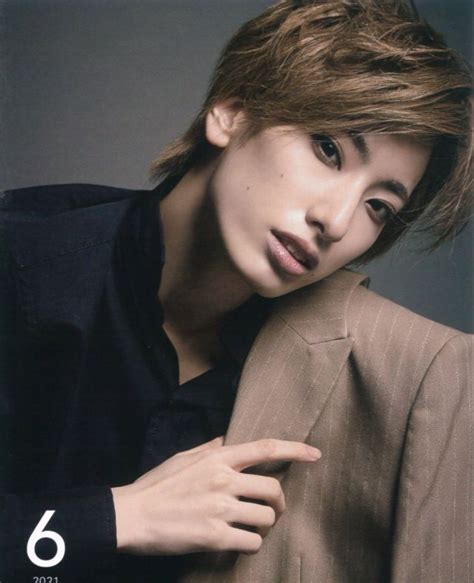 Pin by mio on 柚香光さん Gay dream Role models Takarazuka