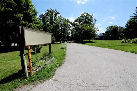 See Photos Of Former Pace University Campus In Briarcliff Manor Ny