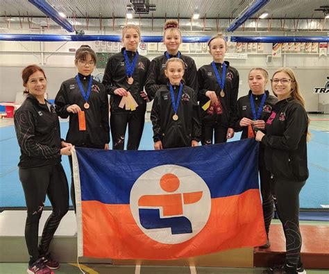 Le club de gymnastique l Envol de Forestville s illustre à Baie Comeau