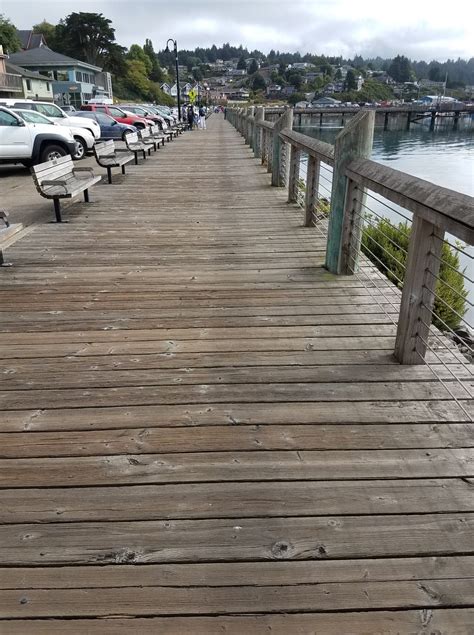 Newport Oregon's Historic Bayfront - Both Roots and Wings
