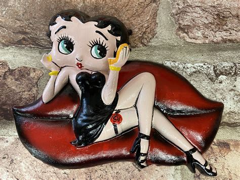 Cast Iron Betty Boop 3D Wall Decoration Then Retro