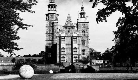 Rosenborg Castle in Copenhagen: This Is Why Tourists Love It