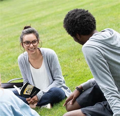 Pre-Health (Pre-Medical) Studies | Hofstra University