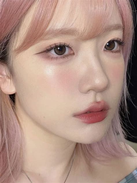 45 Pink Makeup Looks For A Cute Korean Inspired Style In 2024 Ethereal Makeup Pink Makeup