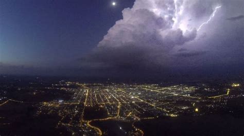 Emiten un alerta amarilla por tormentas y granizo en Neuquén y Río