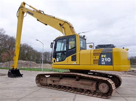 Komatsu Pc210 Lc 8 Rupsgraafmachine Boss Machinery