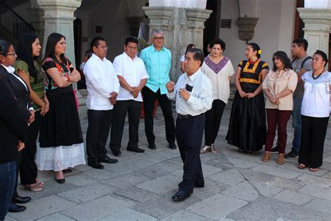 Miembros Del Cabildo Capitalino Se Adentran En La Historia Del Palacio