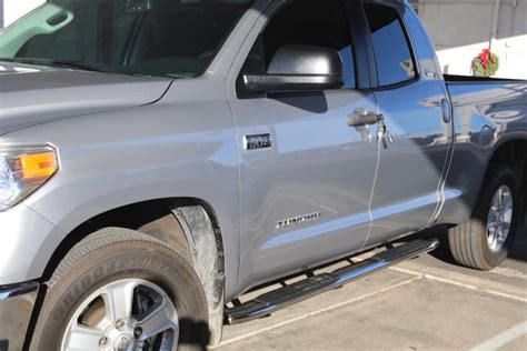 Toyota Tundra Nerf Bars