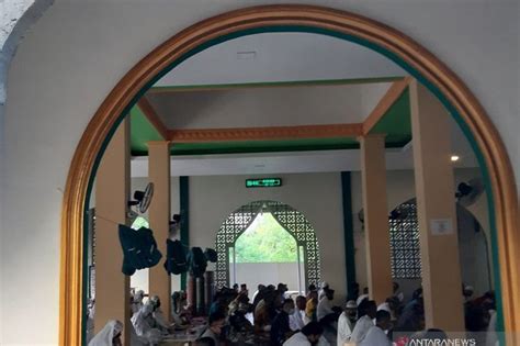 Menengok Protokol Kesehatan Dalam Pelaksanaan Salat Idulfitri Di