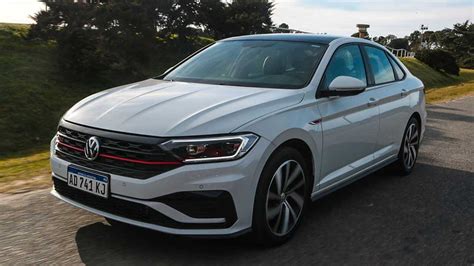 Crítica Volkswagen Vento GLi 2019