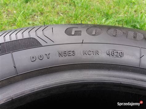 Sprzedam Opona Goodyear Efficientgrip Performance Cek W