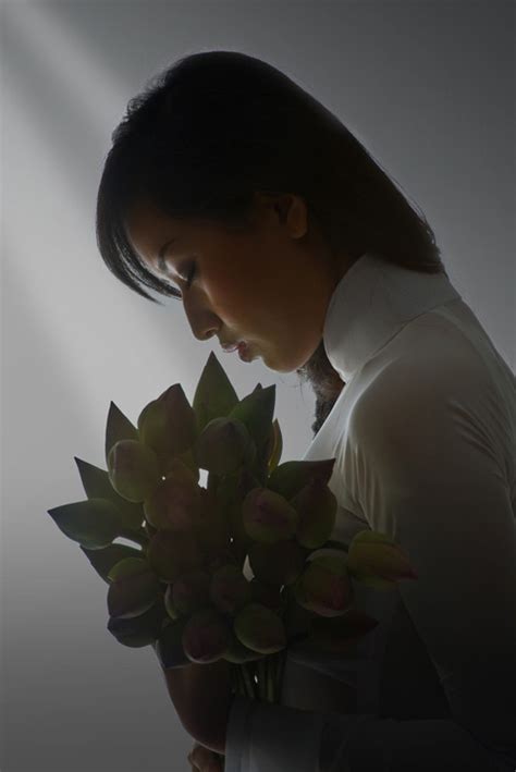 Mai Phương Thúy Nude Áo dài Bộ ảnh cực đẹp và giàu nghệ thuật so sexy Ảnh Nóng Không Che