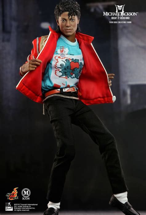 Michael Jackson | Michael jackson, Michael jackson figure, Michael ...