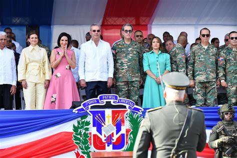 Luis Abinader Encabeza Desfile Militar Por 180 Aniversario De La Independencia Nacional