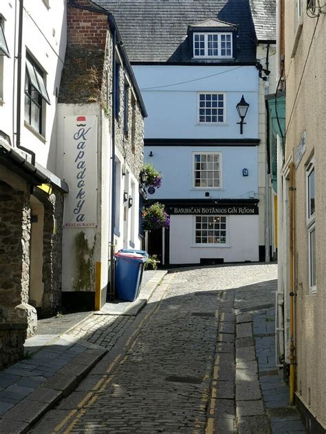 Stokes Lane Barbican Plymouth © Alan Murray Rust Cc By Sa20