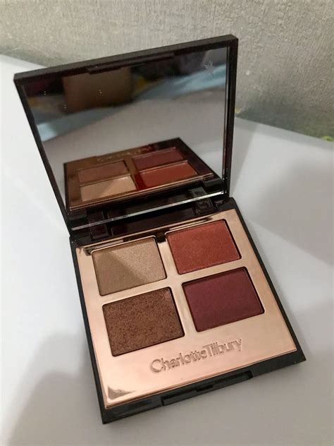 Charlotte Tilbury Luxury Palette Colour Coded Eye Shadow Walk Of No