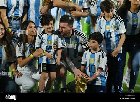 Lionel Messi World Champion and his family Stock Photo - Alamy