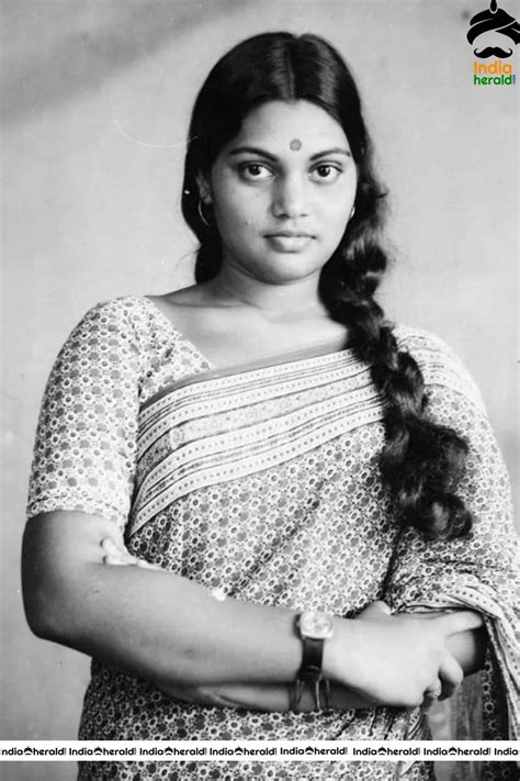 Rare And Unseen Old Photos Of Actress Silk Smitha Set 1