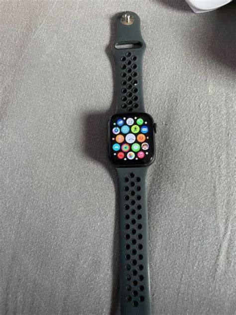 Apple Watch Se Mm Midnight Aluminium Case With Sport Band Eur