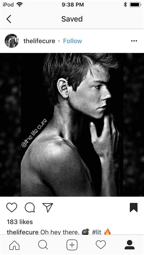 Shirtless Sangster😍😍 Thomas Brodie Sangster Amino