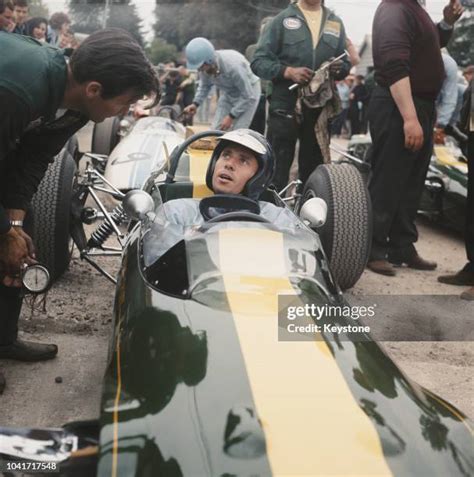 Jim Clark Race Car Driver Photos And Premium High Res Pictures Getty
