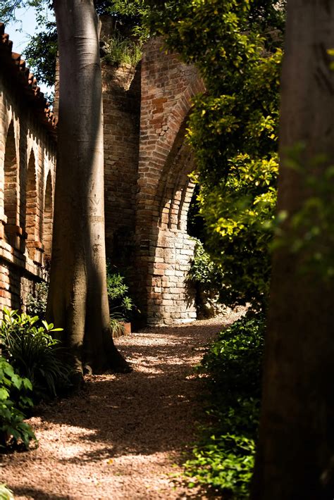 Ecco come si mangia nel ristorante aperto in un giardino segreto di