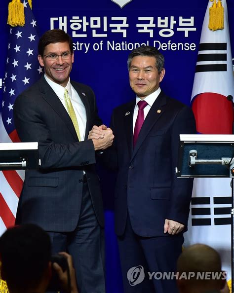 韓米国防相が共同会見 聯合ニュース