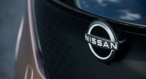 Professor Of Design Analyzes Nissan’s New Logo And How It Has Evolved ...