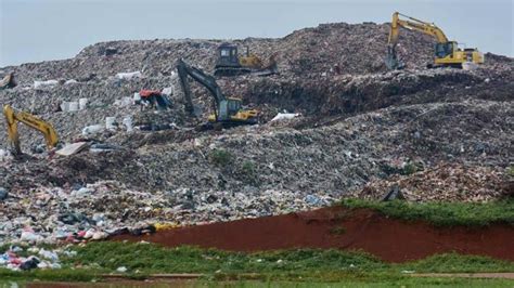 Atasi Kelebihan Muatan Sampah Di Tpa Burangkeng Pemkab Bekasi Siapkan