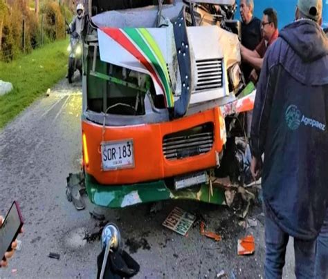 Cundinamarca Monumental Trancón Por Accidente En La Autopista Sur En