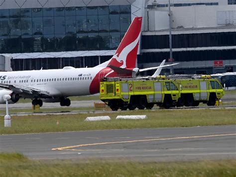 Qantas Flight From Auckland To Sydney Issues Mayday Call Au