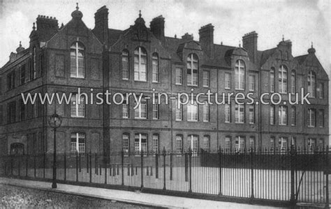 Street Scenes Great Britain England London East London